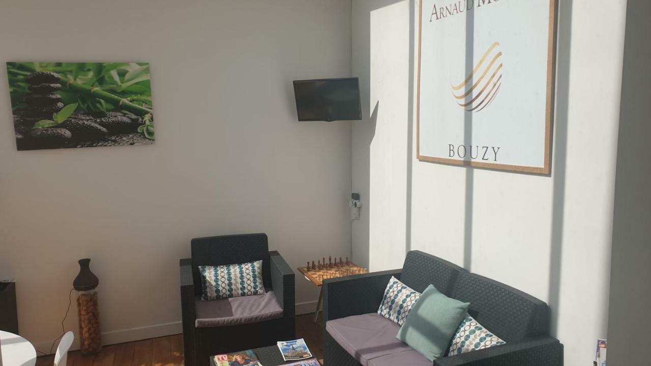 L'Iliade - Chambres D'Hotes - B&B A Bouzy Dış mekan fotoğraf